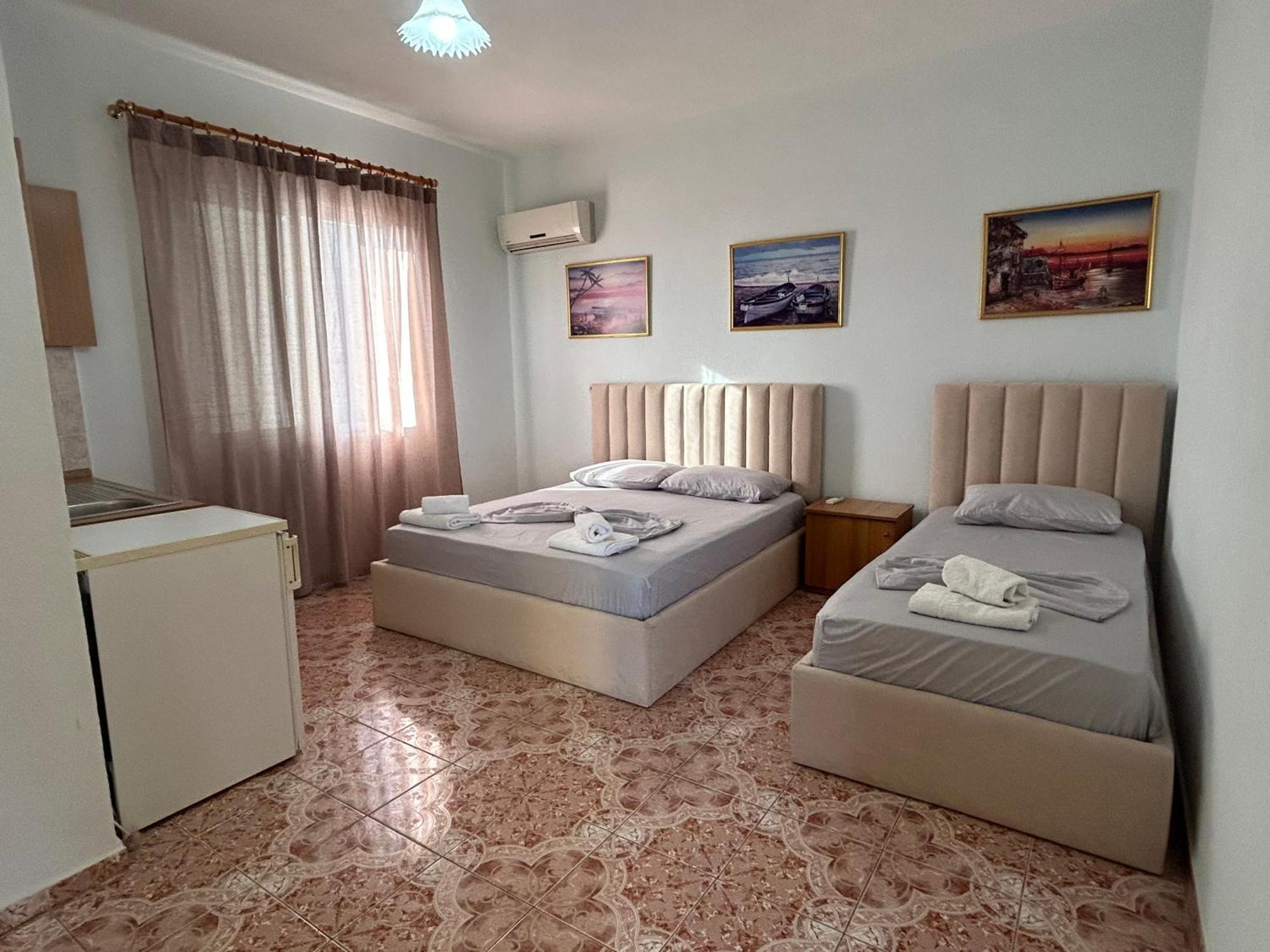 23 * Dhërmi